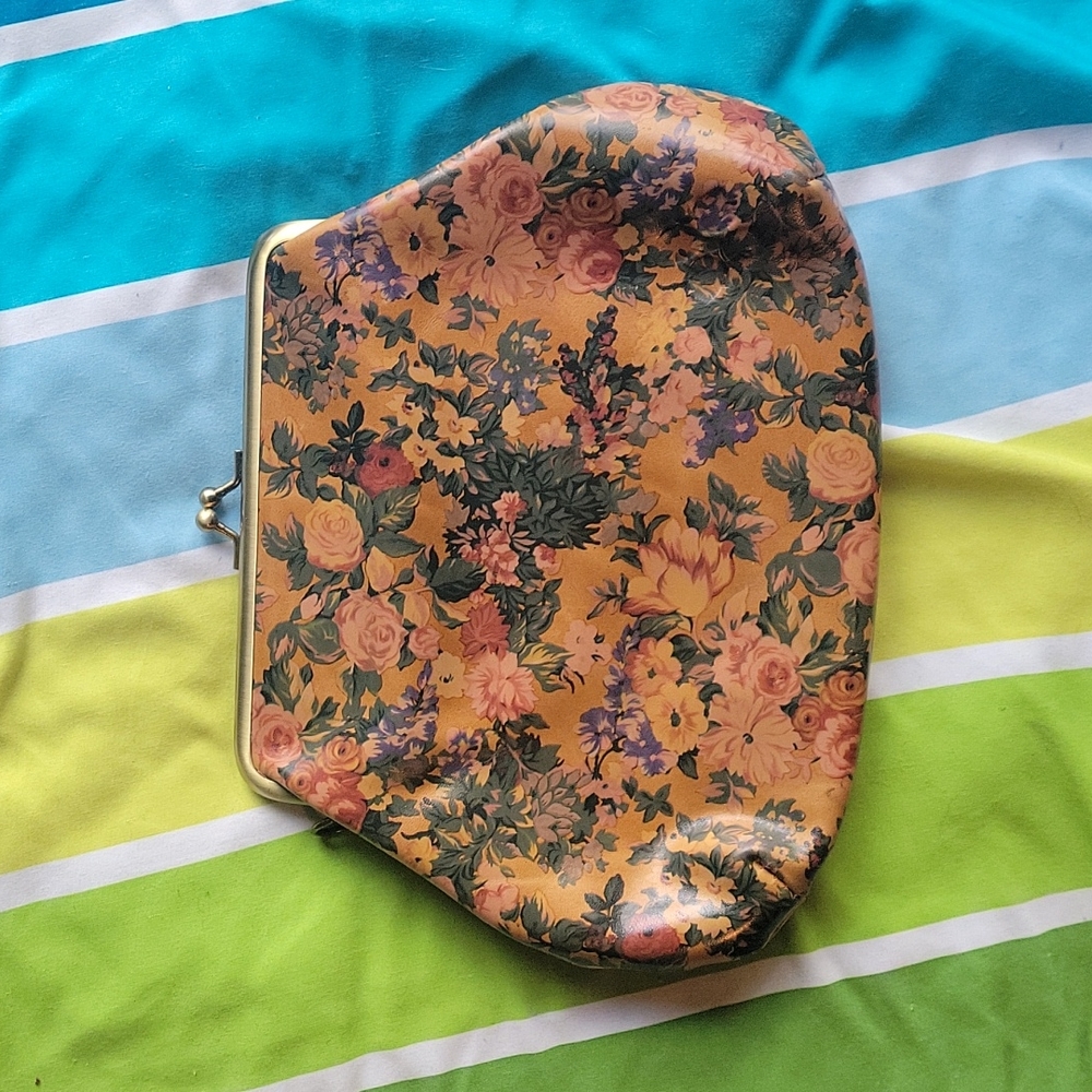 Floral Kiss Lock Clutch